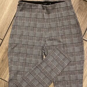Tahari Gray and Black Checkered Trousers